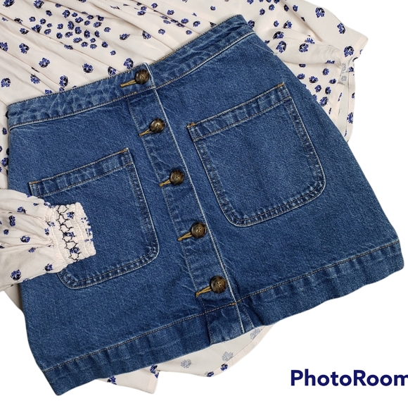 Don't Get Me Wrong Cotton Denim Button Patch PocketFront Free People Mini Skirt - Picture 6 of 10